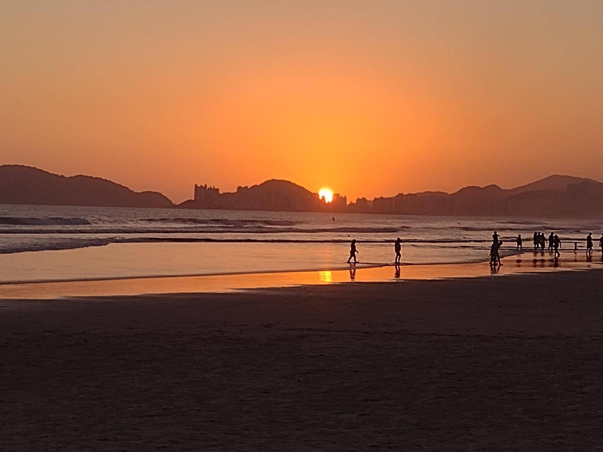 Apartamento Beira Mar - Enseada - Guaruja - 150 Metros Da Praia المظهر الخارجي الصورة